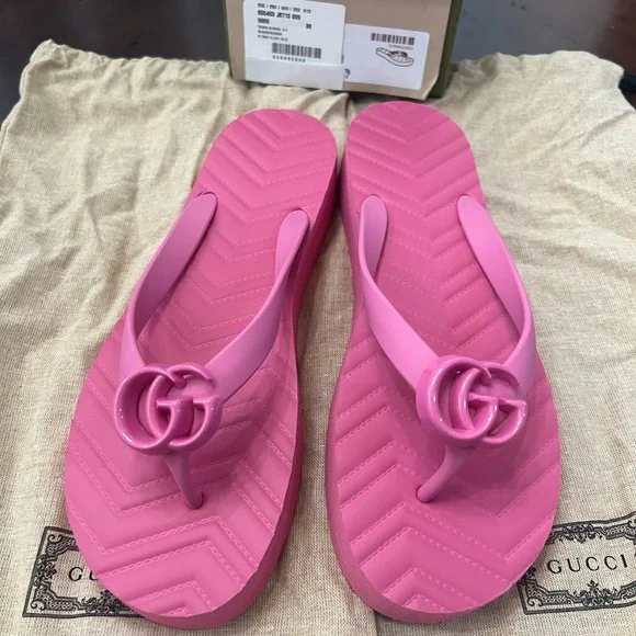 Gucci Marmont sandals - Picture 1 of 8